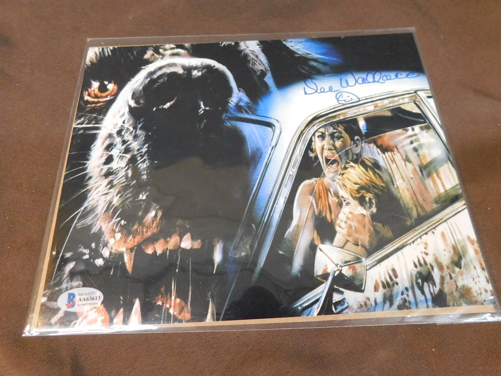Cujo Mini Poster Signed by Dee Wallace, Please Preview, Becket #AA63613