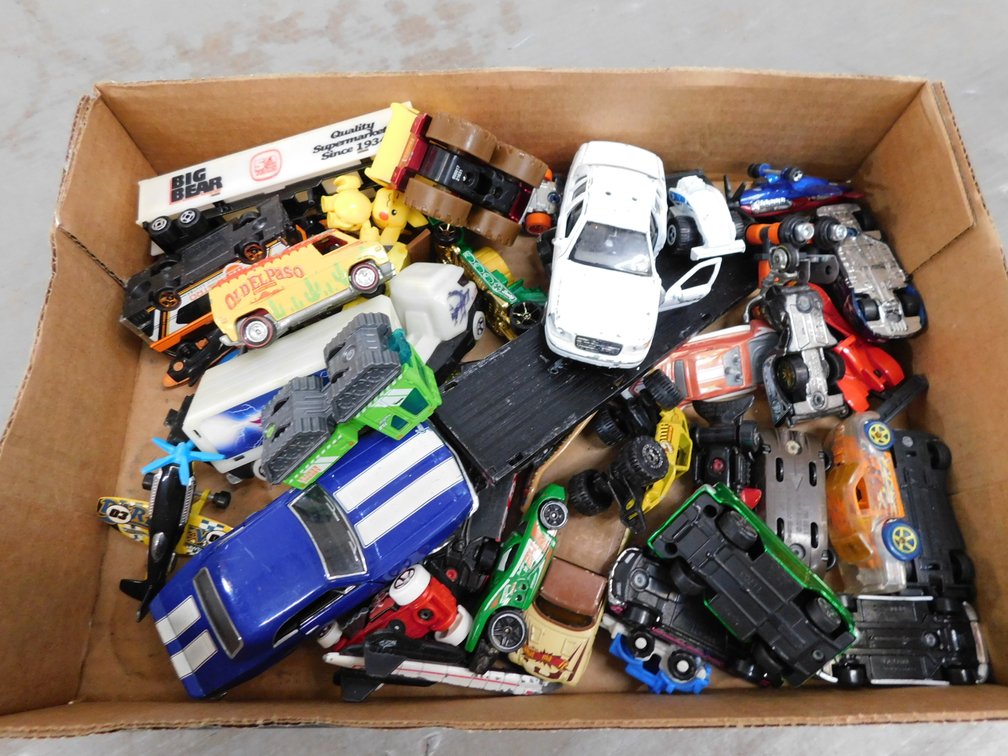 Lot of Diecast Cars