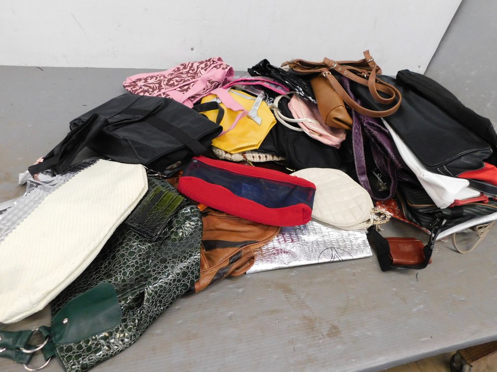 Large Lot of Lady's Purses