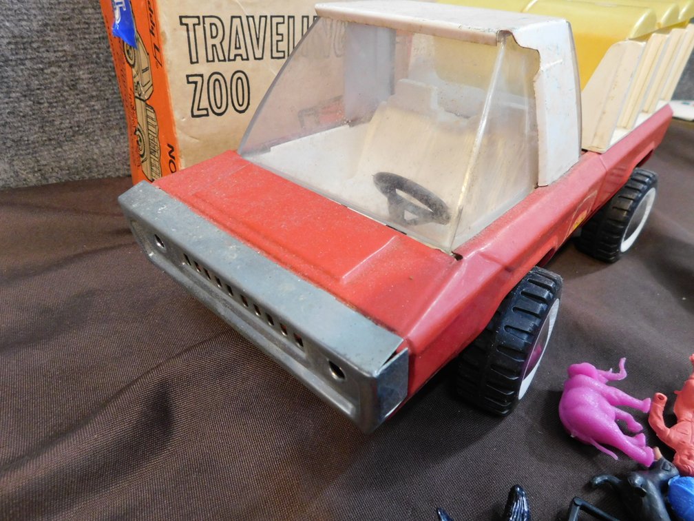 Image for Absolute Online Auction #2198
