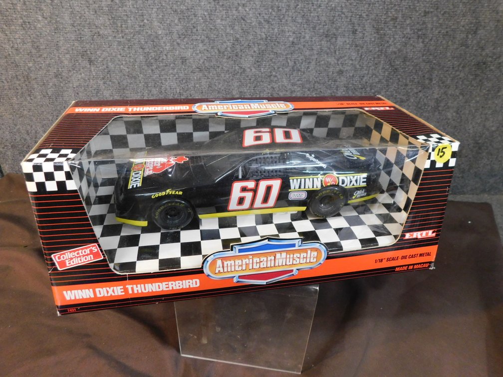 Ertl 1/18" Scale Die Cast Metal American Muscle "Winn Dixie Thunderbird", New in Package