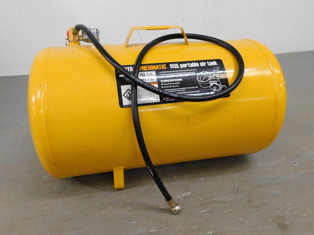 Central Pneumatic 11 Gal Portable Air Tank