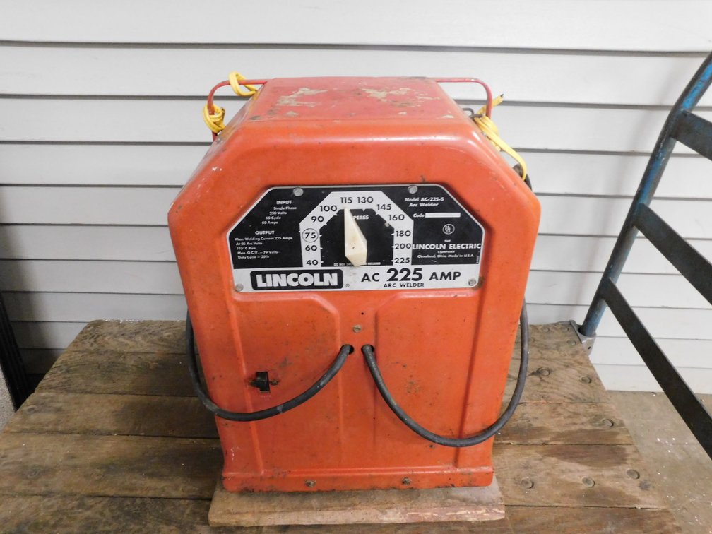 Lincoln Electric Arc Welder 225AMP