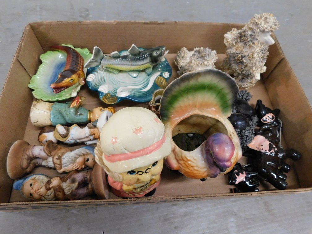 Collectible Figurines, Ashtrays etc.