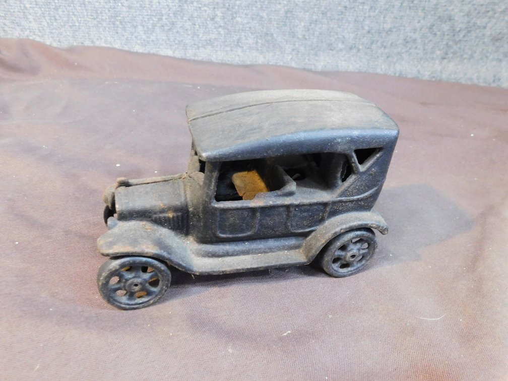 Vintage Cast Iron Model T Car