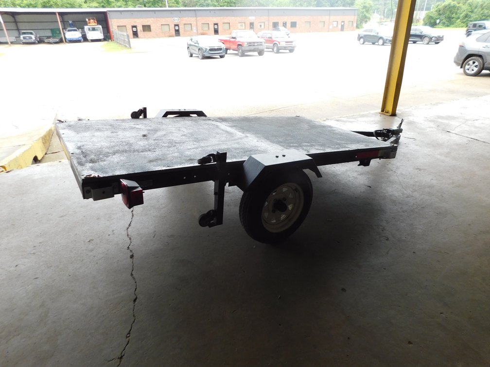 Trailer 48" x 8', From Back to Front 138" L, Please Preview