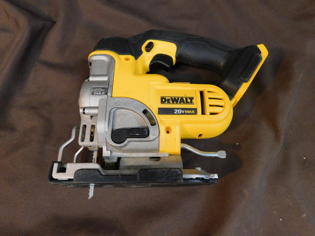 Dewalt Cordless Var. Speed Jig Saw DCS331, Tool Only