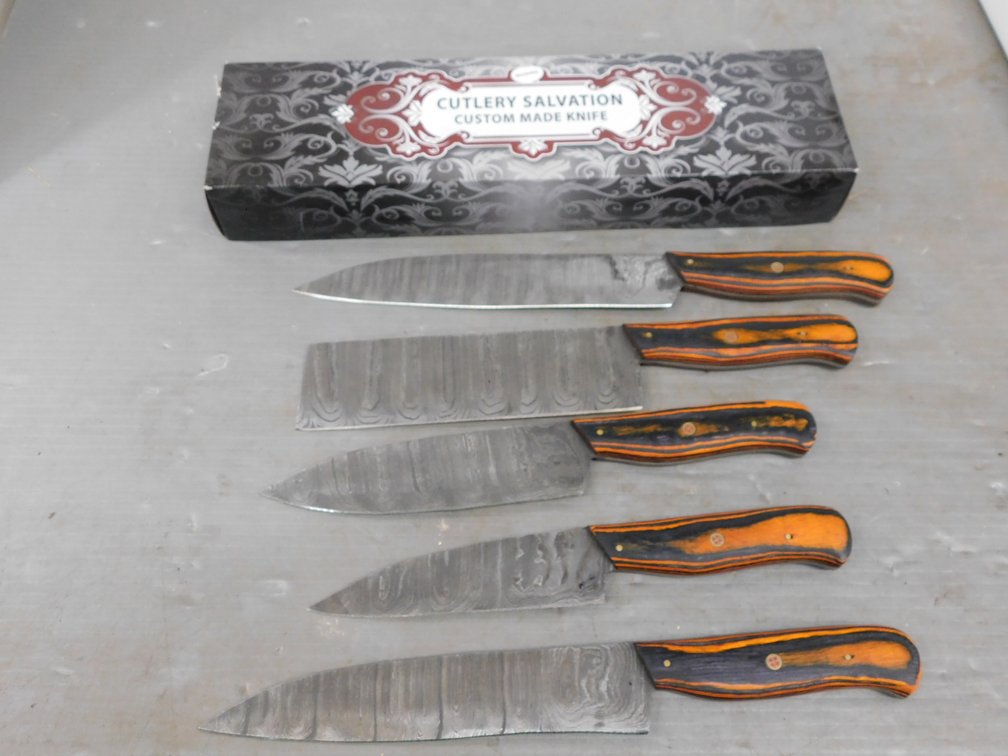 Cutlery Salvation Damascus Kitchen Knives
