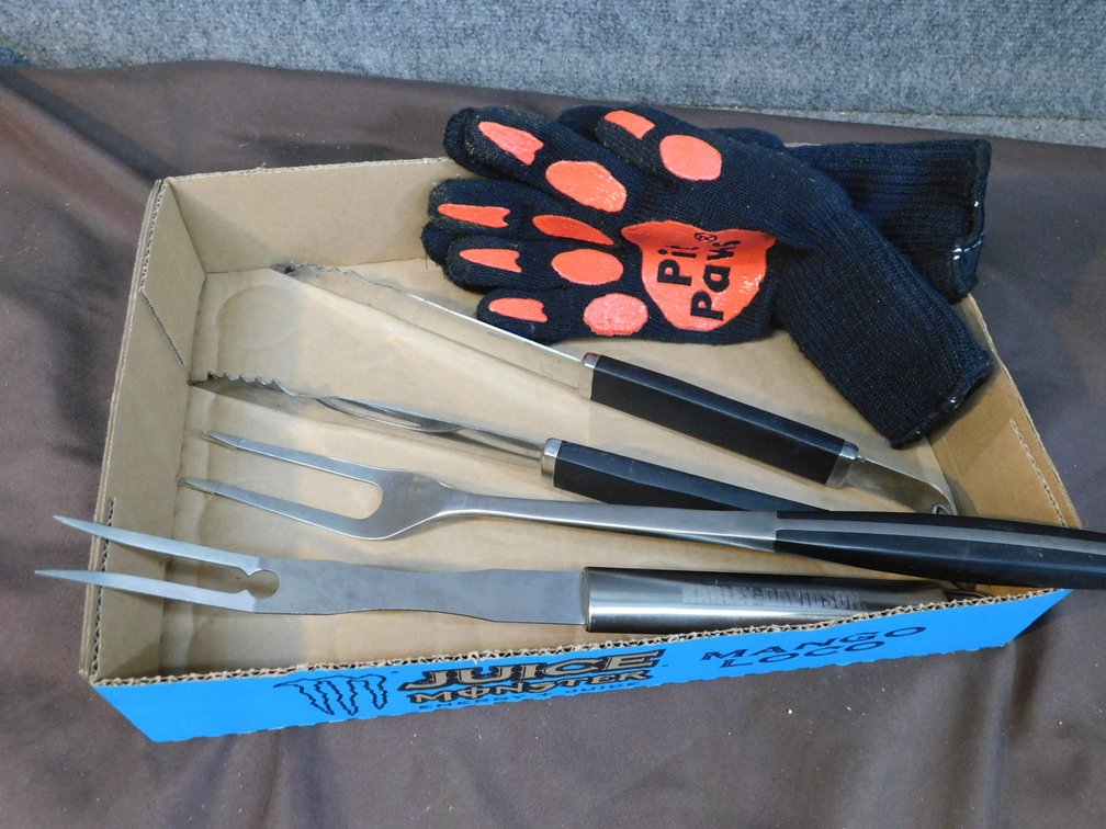 Pit Paws, BBQ Tools