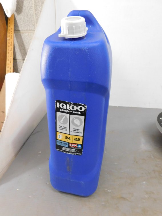 Igloo 6 Gal Water Container