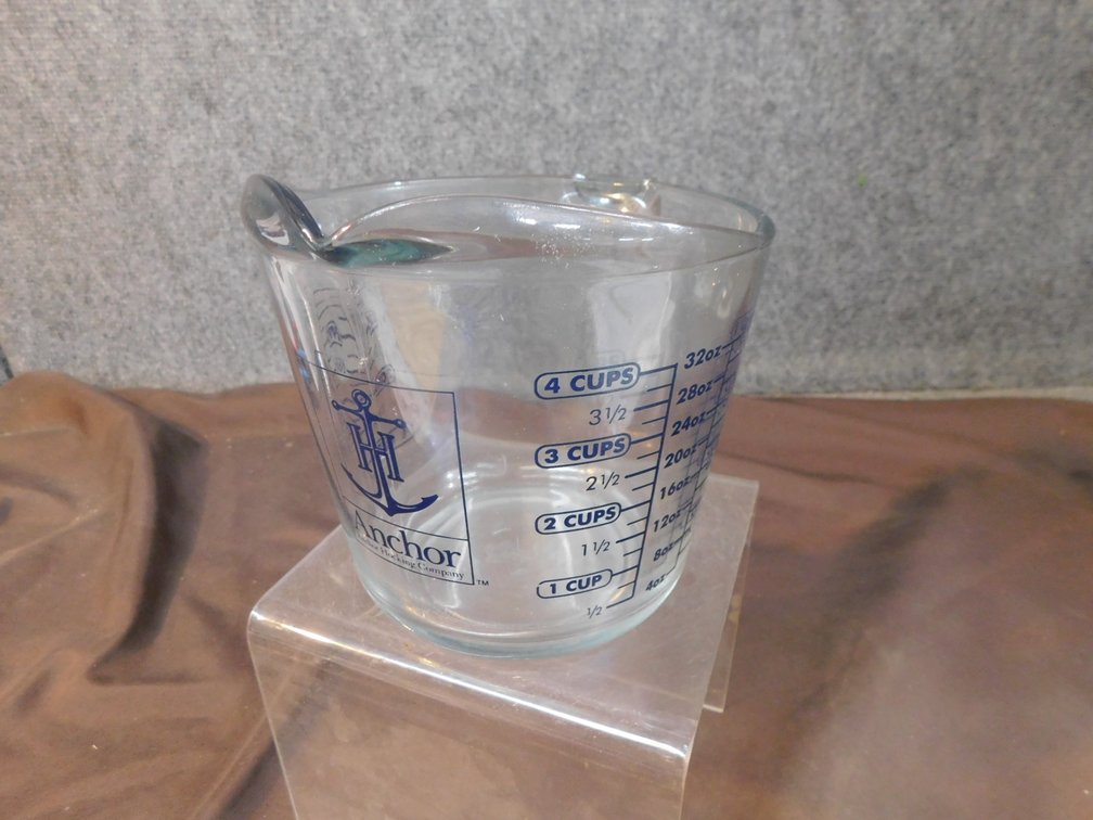 Anchor Hocking Measuring Cup