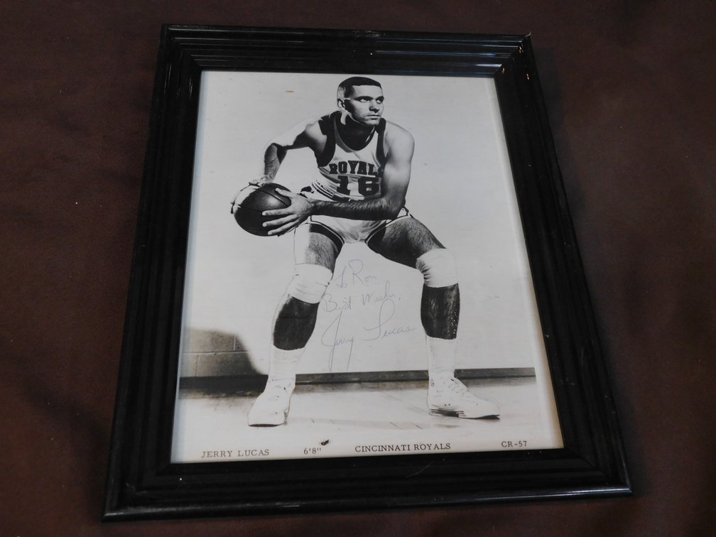 Vintage Promotional Photo Hall of Famer Jerry Lucas Signed 9 1/2"  x 11 1/2"