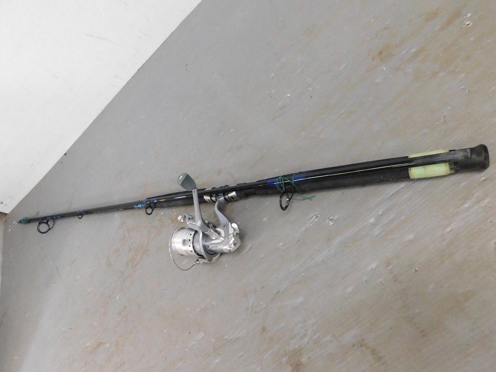 Abu Garcia Bruiser 9' Fishing Rod and Reel BR406
