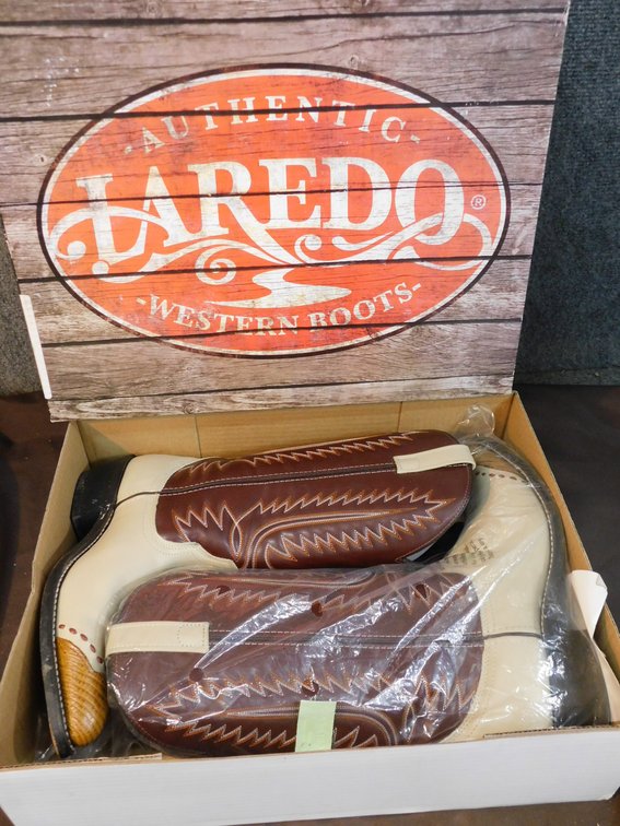 Laredo Boots Size 10M, New with Tags