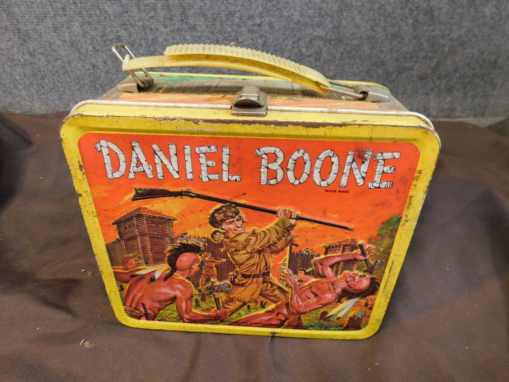1955 Daniel Boone Metal Lunch Box