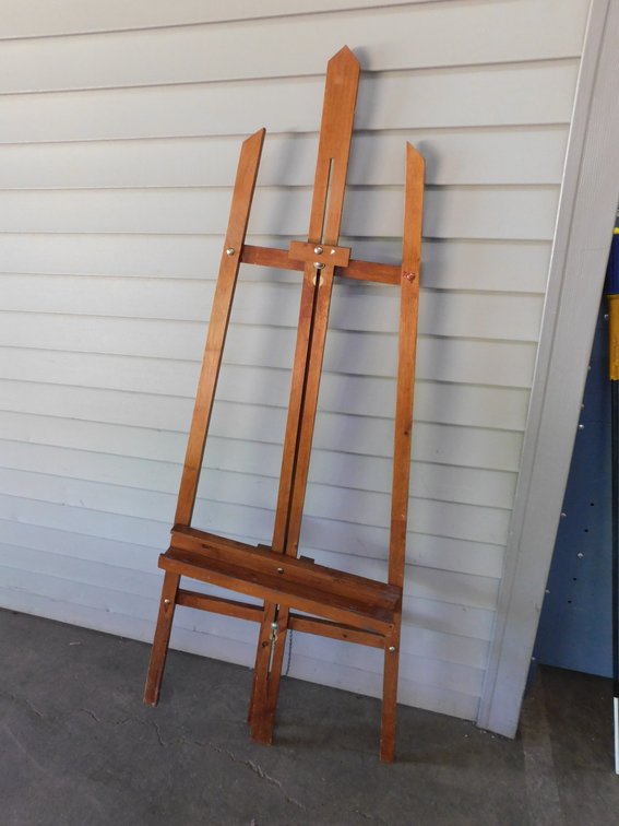 66" Adjustable Wood Easel