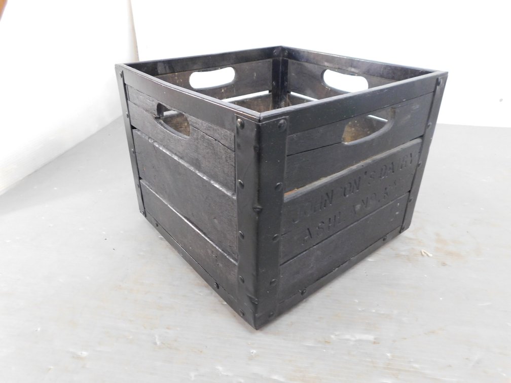 Antique Johnson's Dairy Ashland KY Wood & Metal Crate 13 3/4" x 13 3/4" x 11"