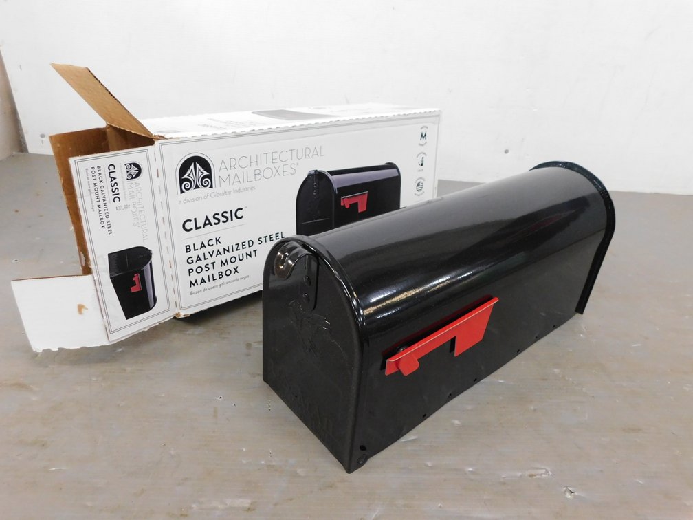Classic Black Galvanized Post Mount Mailbox, Appears New