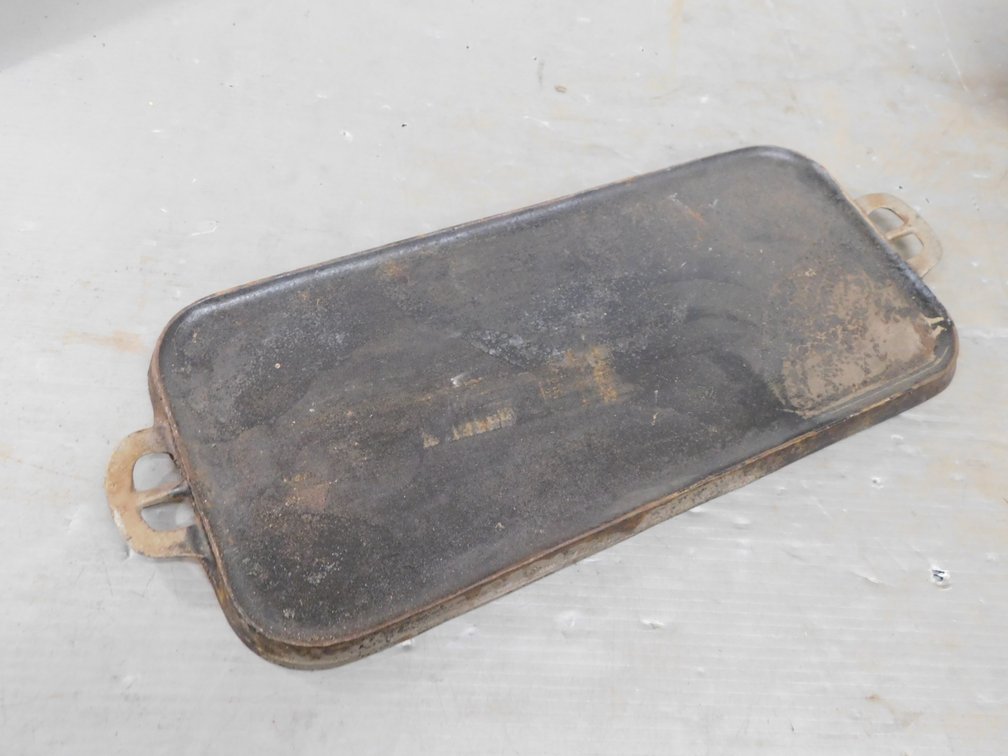 9" x 19" Cast Iron Wagner Griddle
