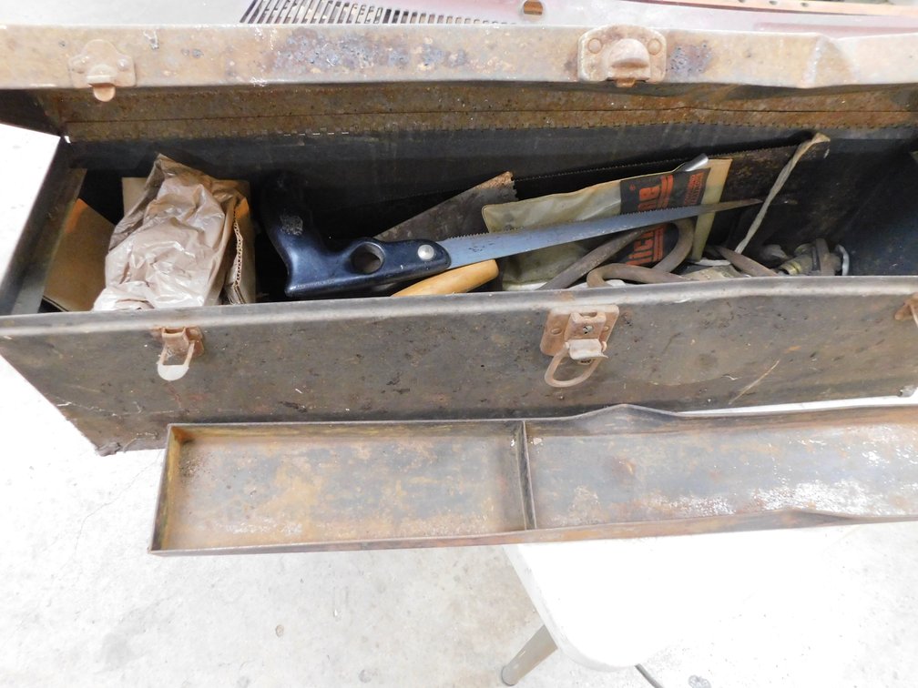 32" Metal Tool Box with Contents