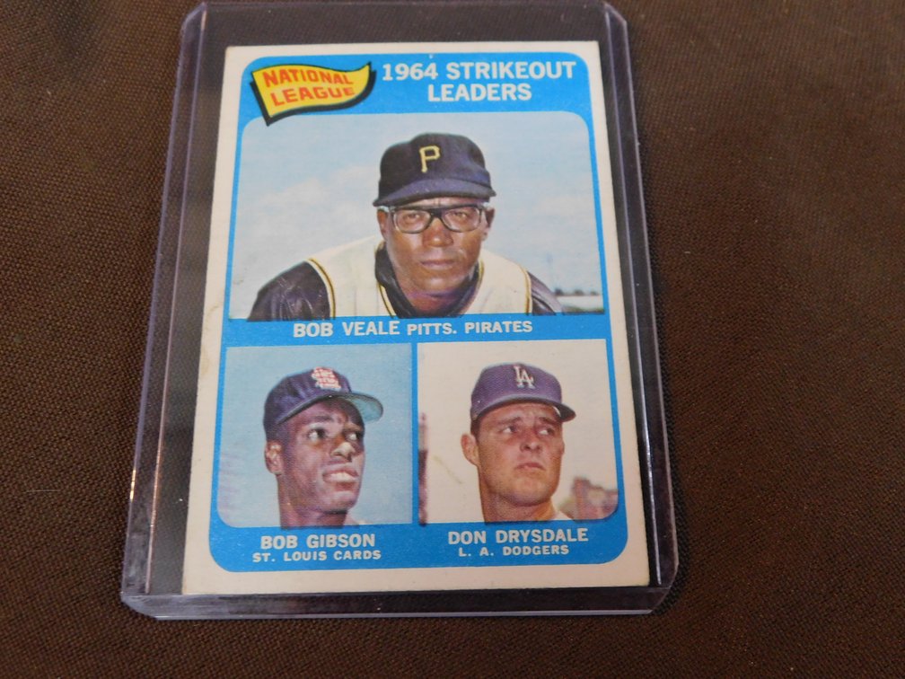 1965 Topps, Bob Gibson/Don Drysdale/Bob Veale Card #12