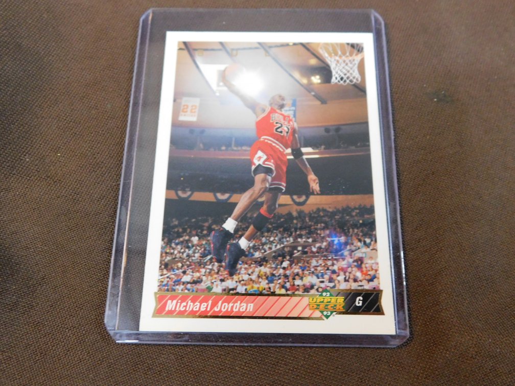 1992-93 Upper Deck, Michael Jordan Card #23