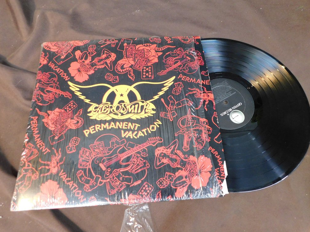 Aerosmith 33 LP Album "Permanent Vacation"