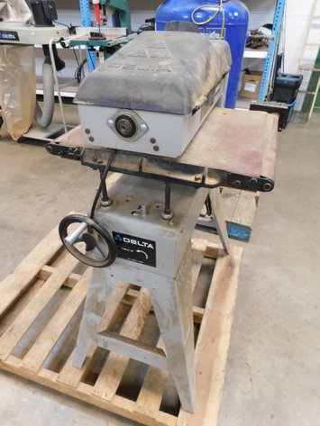 Image for Absolute Online Auction #2219