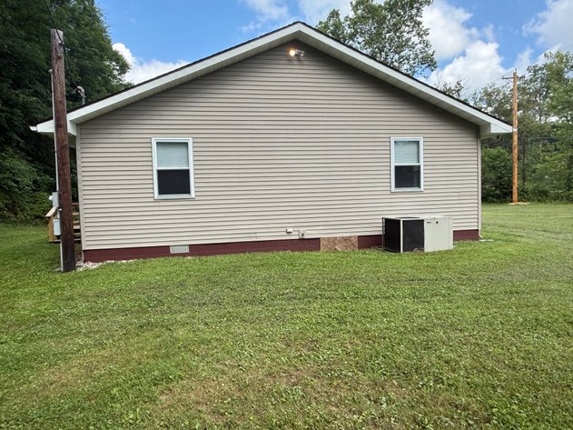 Image for Live Onsite Real Estate Auction with Online Bidding