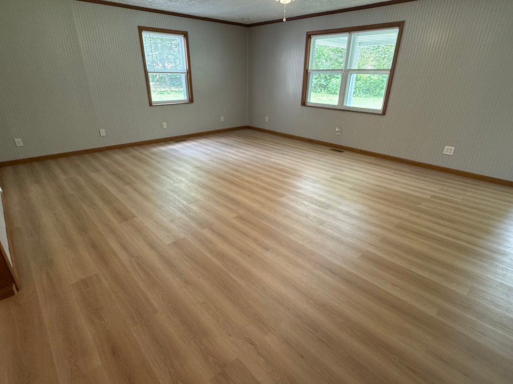 Image for Live Onsite Real Estate Auction with Online Bidding