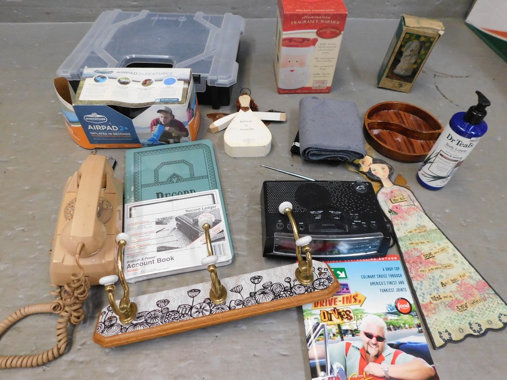 Lot of Assorted Household Items