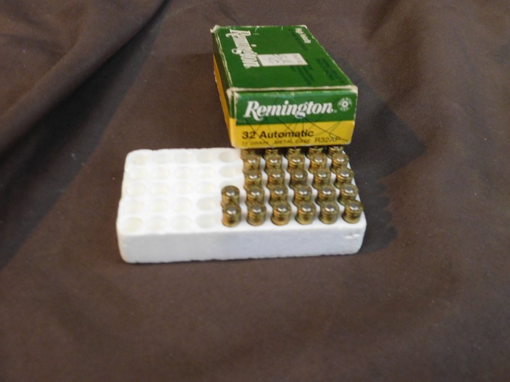 Remington 32 Auto Ammo, 27 Rounds