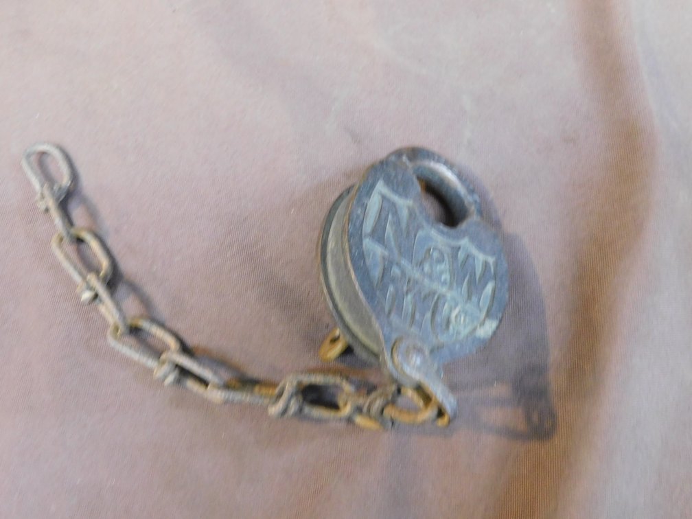 Vintage N & W Railroad Lock with Key