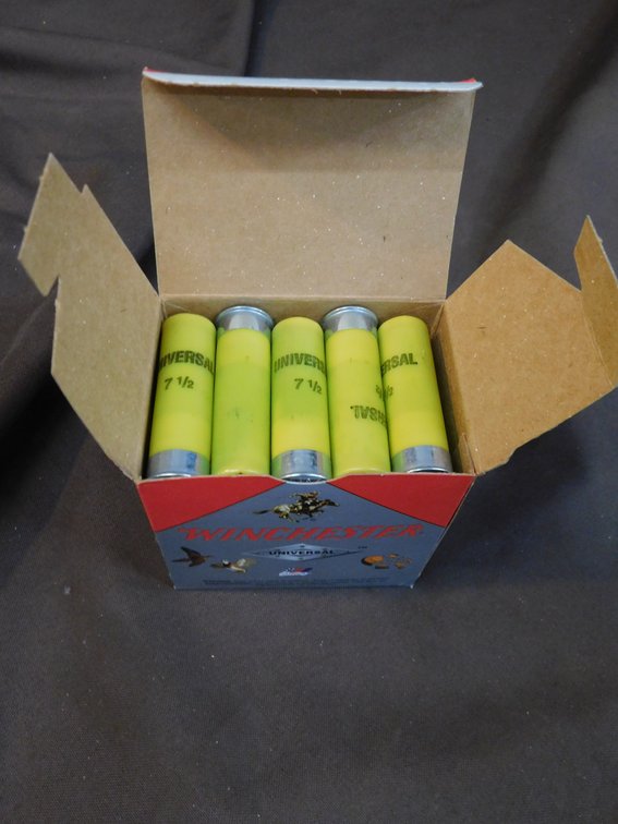 Winchester 20 Gauge 2 3/4" Ammo, 25 Rounds