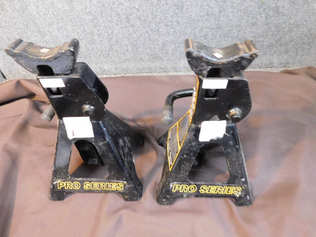 Pro series Black Jack 3 ton Jack Stand
