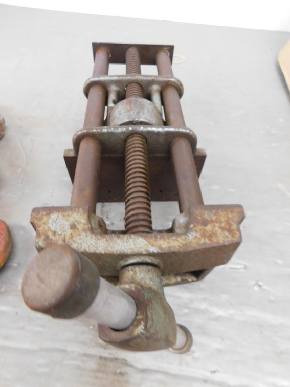 Wilton Bench Vise