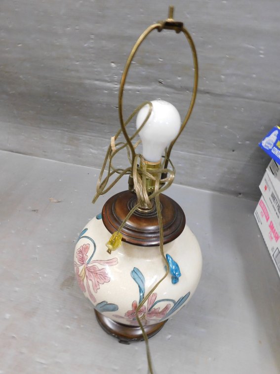 Table Lamp 23"