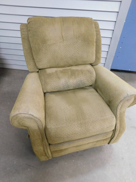 Recliner Chair