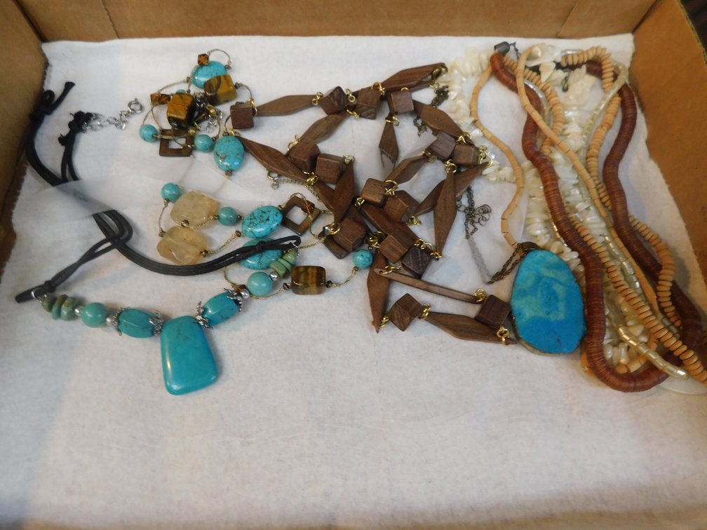 Costume Jewelry Necklaces