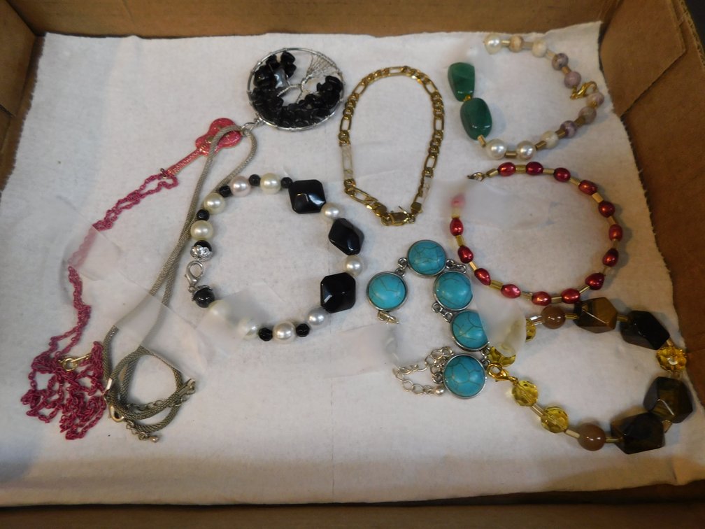 Lot of Assorted Costume Jewelry Items