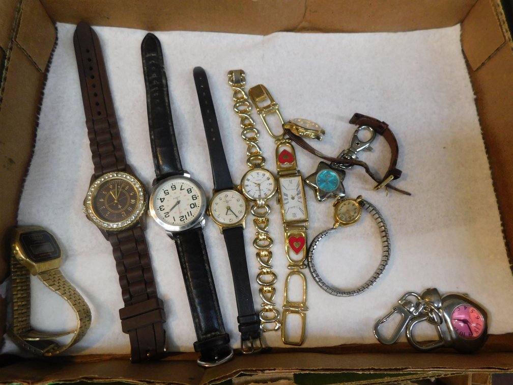 Lot with Assorted Watches