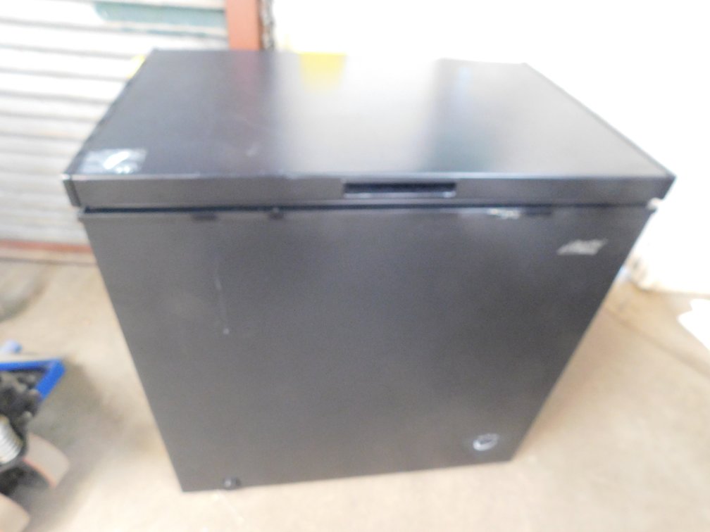 Arctic King Chest Freezer 7 Cu. Ft. Model ARC070SOARWW