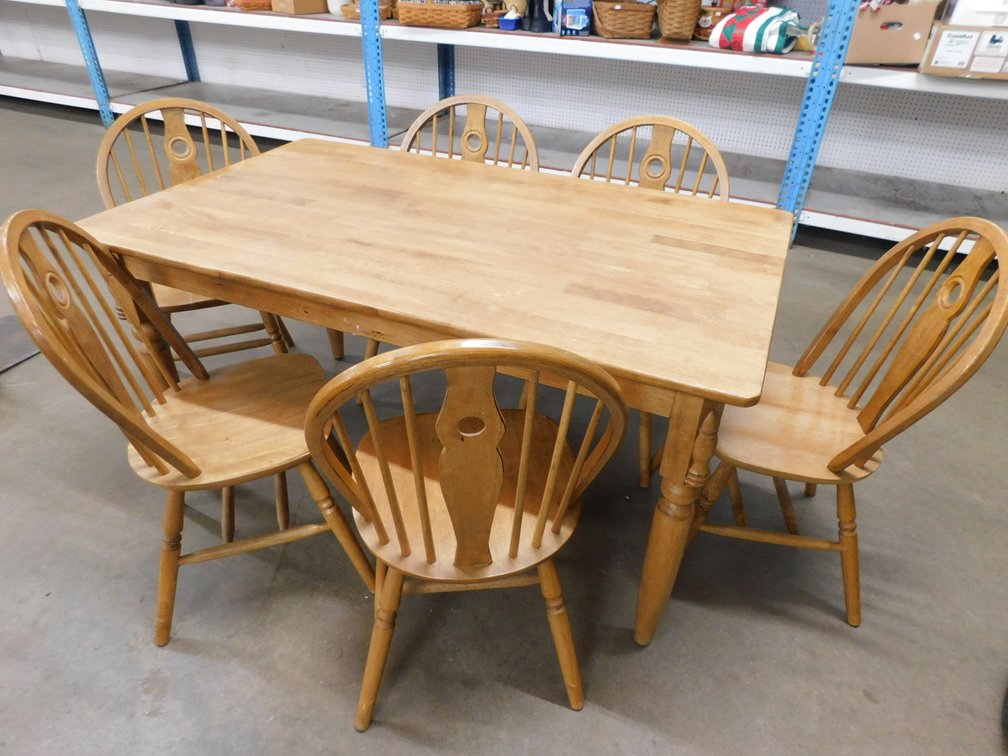 Mahogany Dining Set with six Chairs