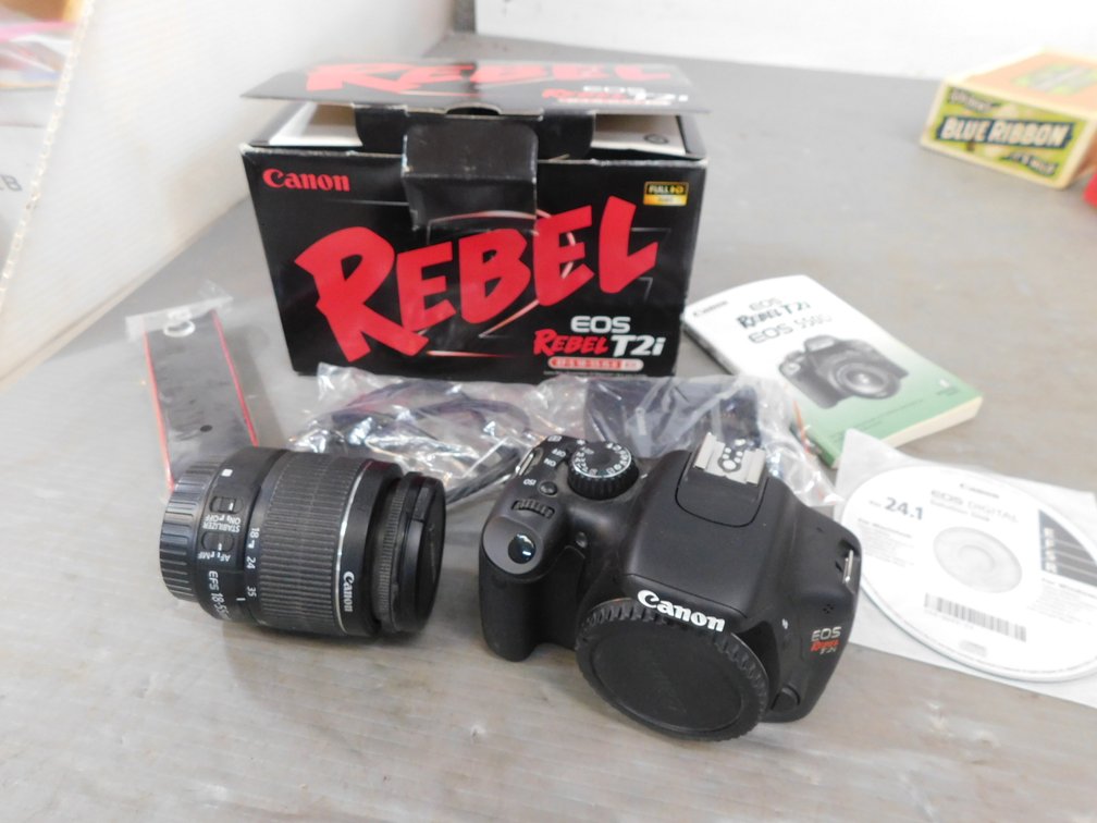 Canon Rebel T2i EOS Camera, Lightly Used