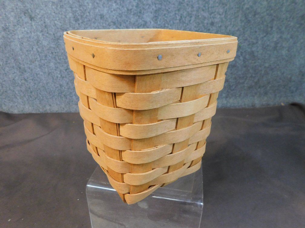 1995 Longaberger Basket 5" x 5" x 6" T