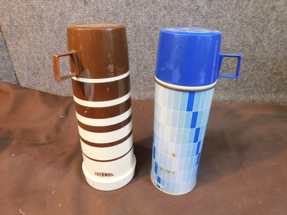 Vintage Blue Tile Pattern Insulated Bottley by Thermos, Vintage King-Seeley Thermos Insulated Bottle