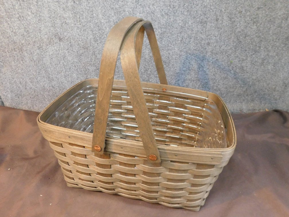 2006 Longaberger Basket with Protector 10" x 14 3/4" x 7 1/2"