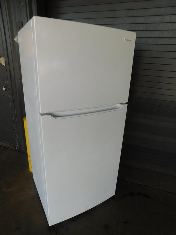 Electrolux Home Products Model FFTR1814WW8 Works