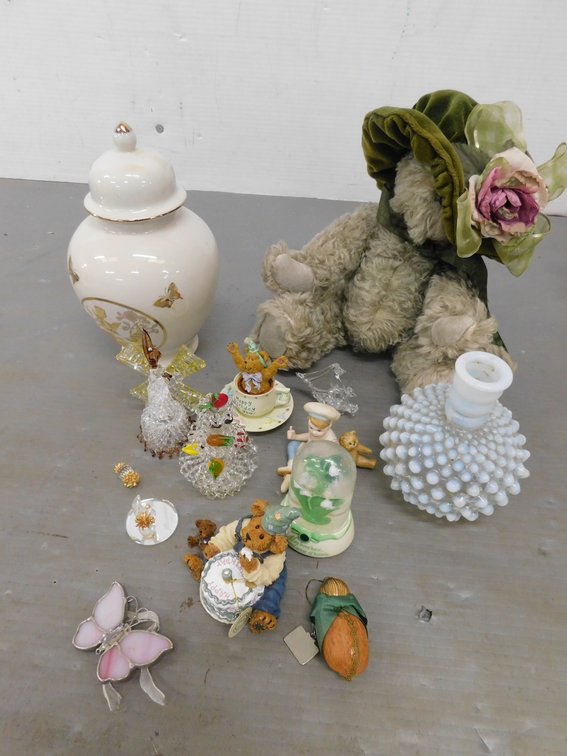 Boyd's Bear, Trinkets, Vase etc.