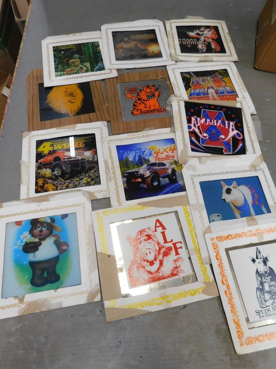 Assorted Carnival Game Mirror Prizes